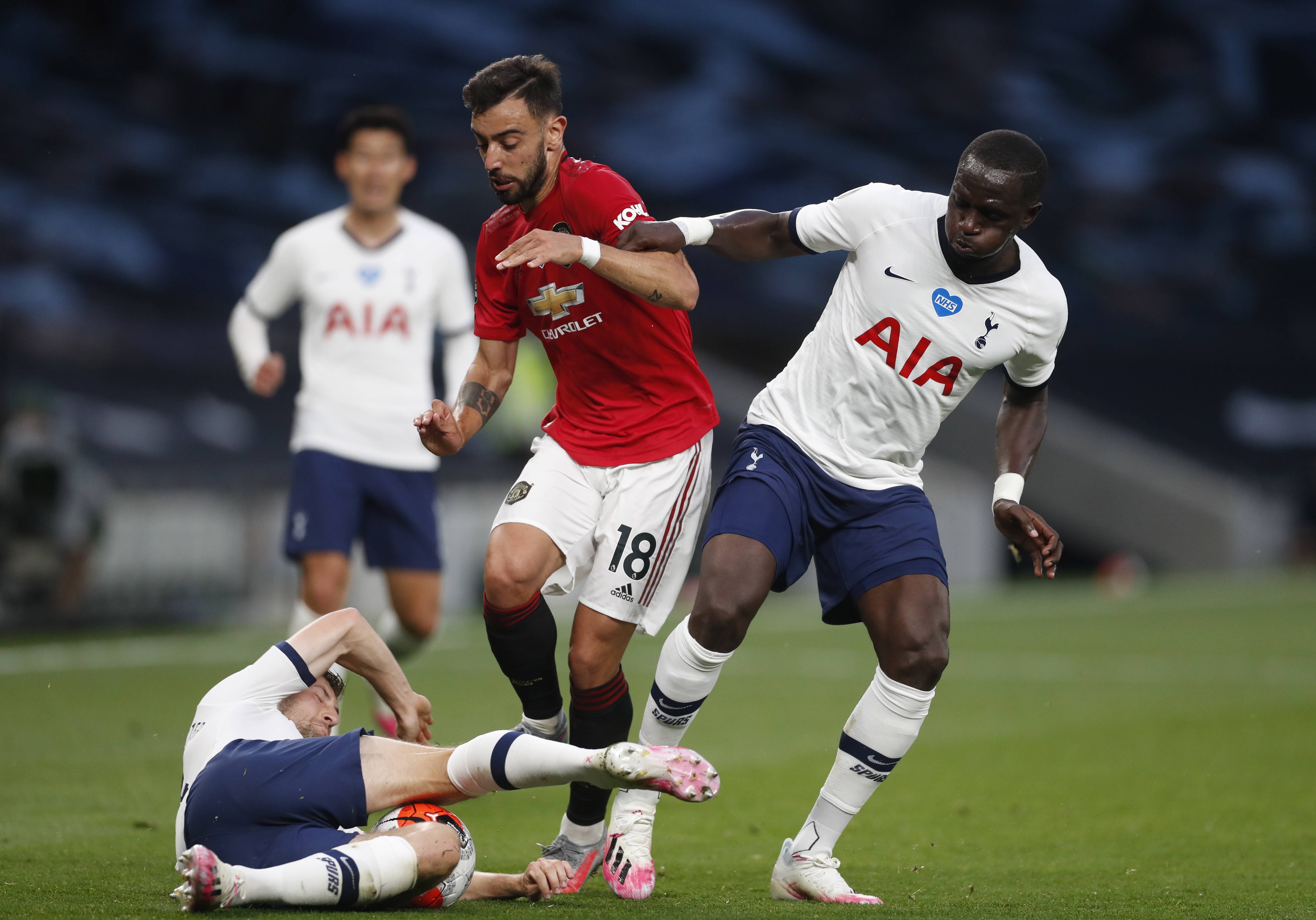 是全球足球 是全球足球